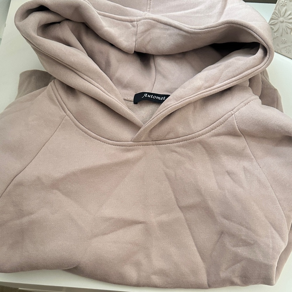 Automet Women's Cream Hoodie Sweater